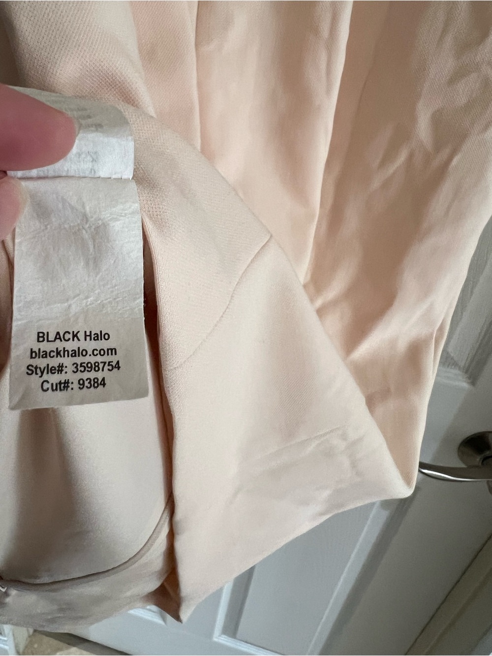 Black Halo 3/4 Sleeve Marissa Sheath Dress in Buttercream - Picture 10 of 10